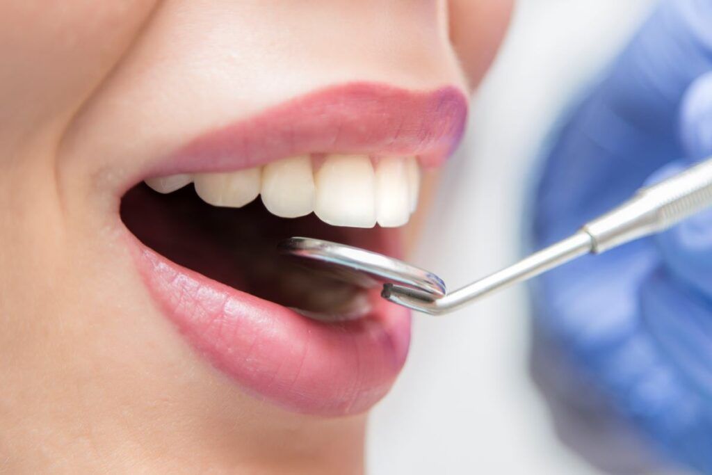 مزايا علاج جذور الأسنان